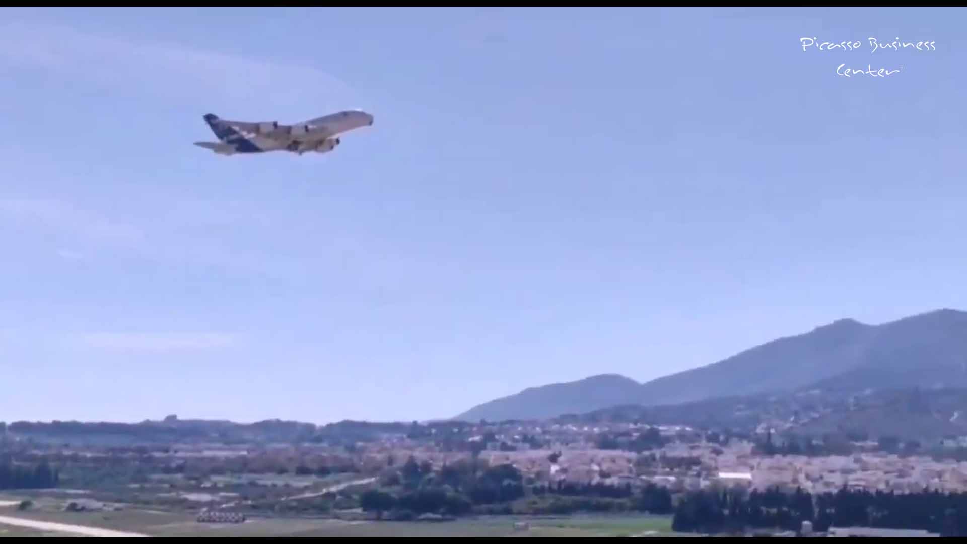 Malaga AGP Airbus A380